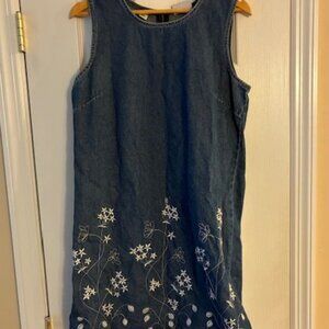 J.L.N.Y. Women's Blue Medium Wash Denim Jean Dress Embroidery Flowers Size L
